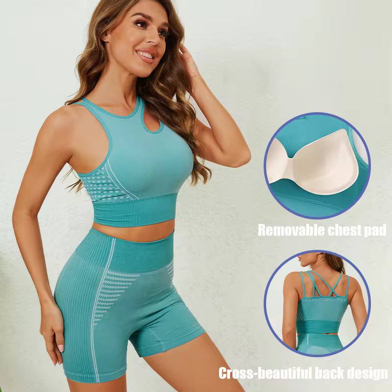 TOP + SHORT DEPORTIVO FITNESS - Imagen 3